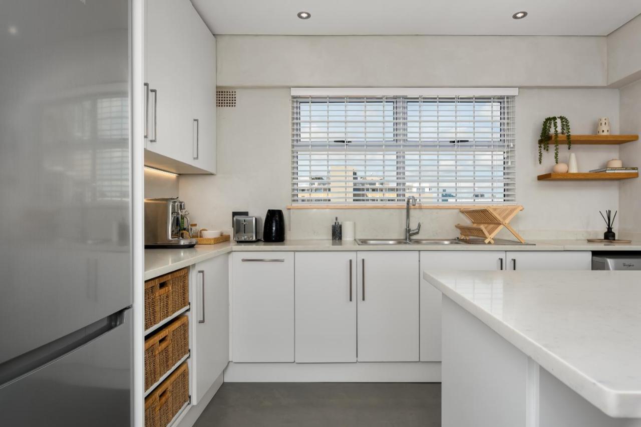Apartment Doric Court 605